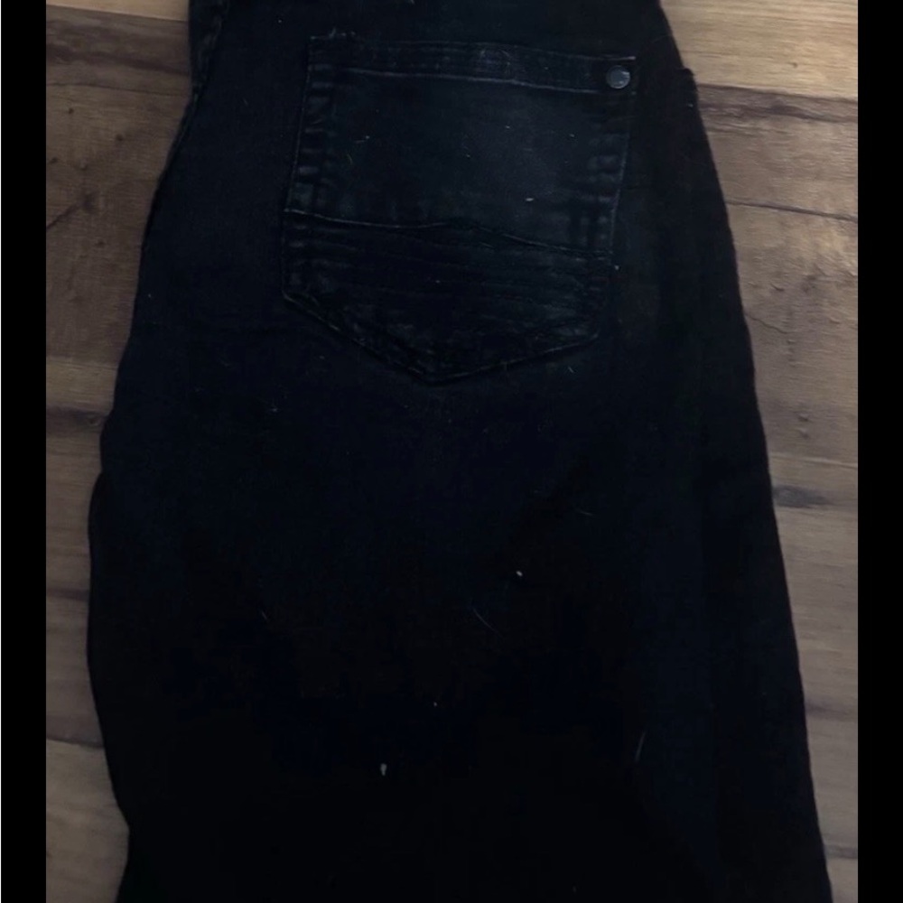 Women’s Skinny Black High-Rise Jeans with Back Pocket